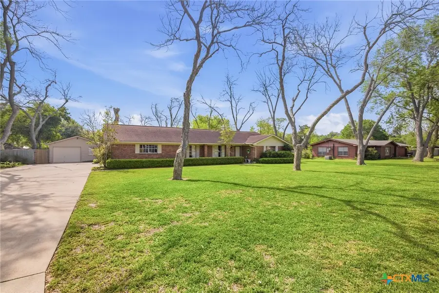 501 Dundee Street, Victoria, TX 77904 - #3