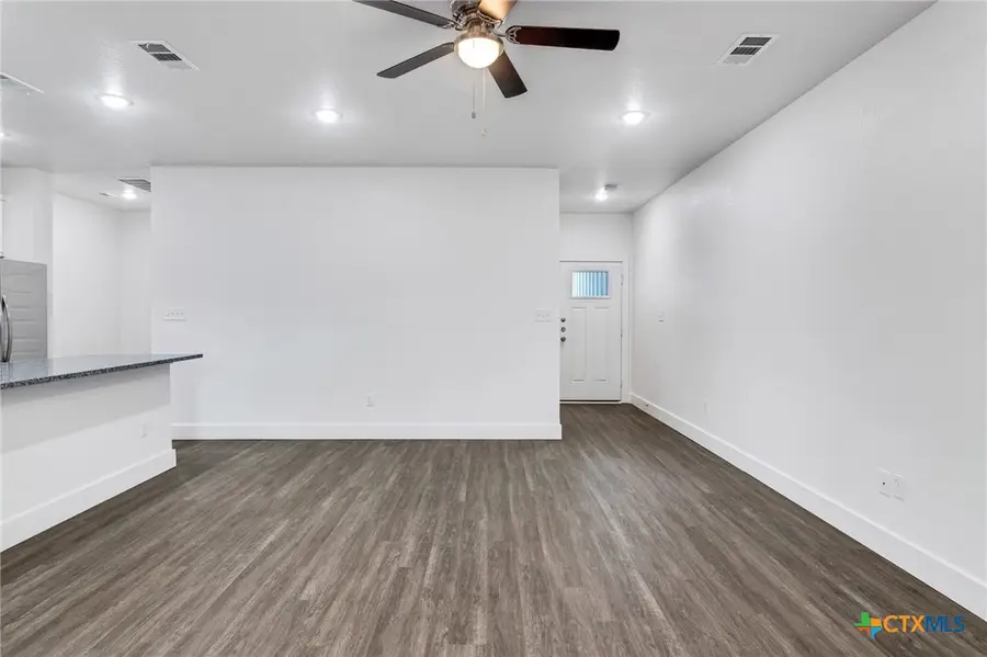 1916 Royal Loop, Belton, TX 76513 - #3