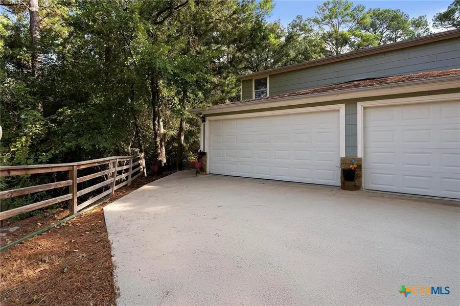 119 N Kanaio Drive #B, Bastrop, TX 78602 - #3