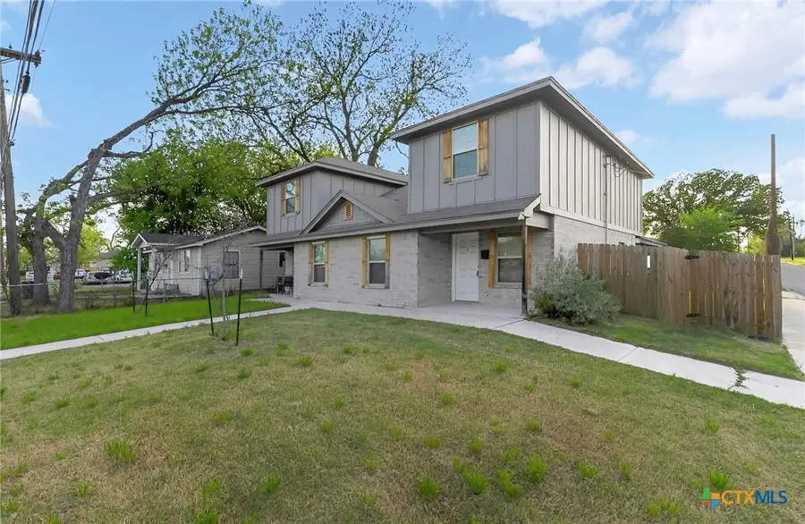 1015 N 10th Street, Killeen, TX 76541 - #2