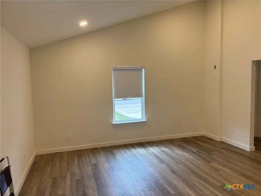 1100 Dartmouth Street, San Marcos, TX 78666 - #2