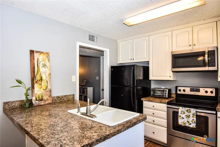 2202 Stagecoach Trail, Temple, TX 76502 - #3