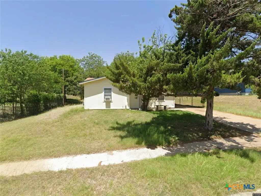 2205 Mountain Ave, Copperas Cove, TX 76522 - #1
