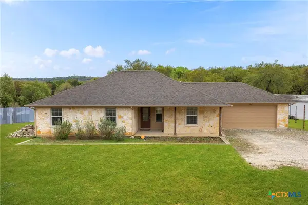 101 Queen Anne Circle, Canyon Lake, TX 78133