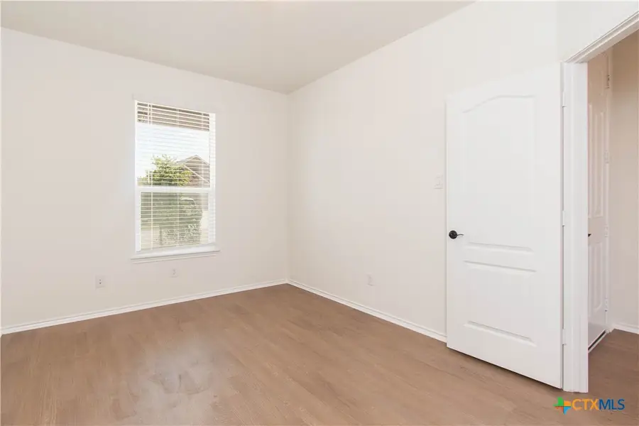 661 Bailey Park Drive, Jarrell, TX 76537 - #3