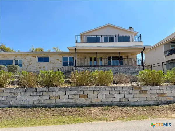 1210 Skyline Drive, Canyon Lake, TX 78133