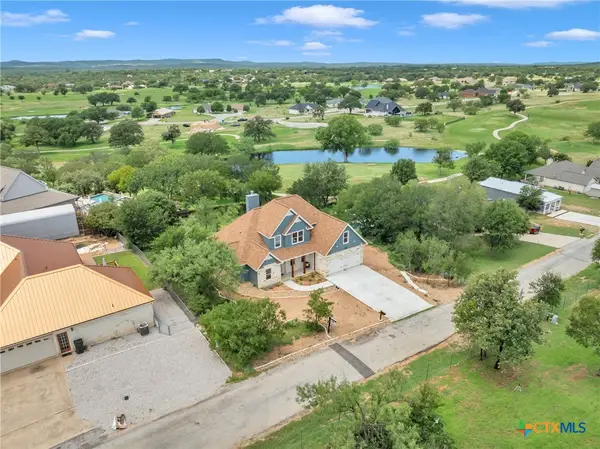105 Chesterfield Drive, Kingsland, TX 78639