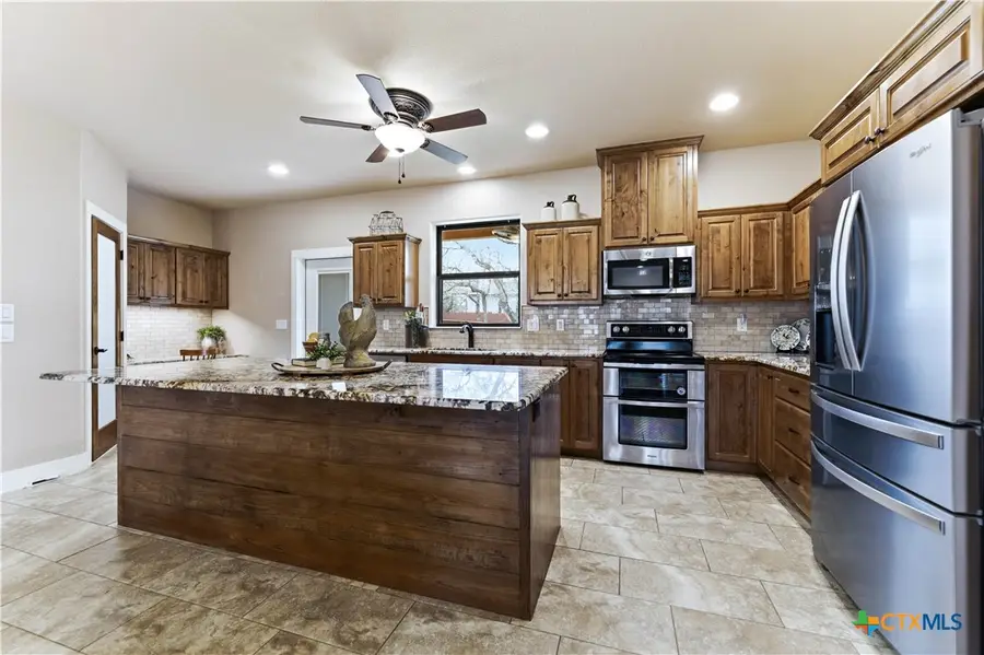 203 Champions (two Homes) Boulevard, La Vernia, TX 78121 - #3