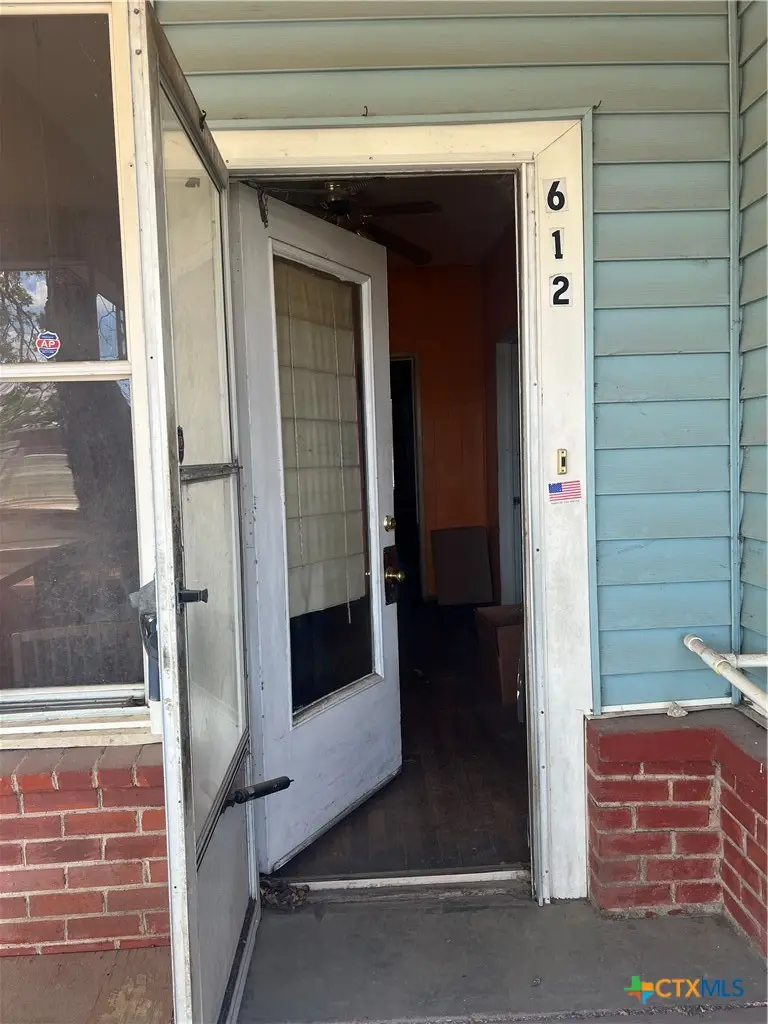 612 S 7th Street, Temple, TX 76504 - #3