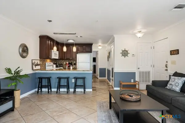 730 E Mather Street #L301, New Braunfels, TX 78130