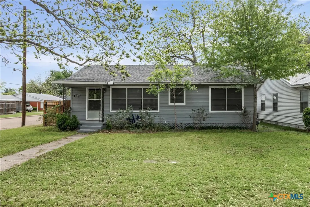 1507 N Cleveland Avenue, Cameron, TX 76520 - #1
