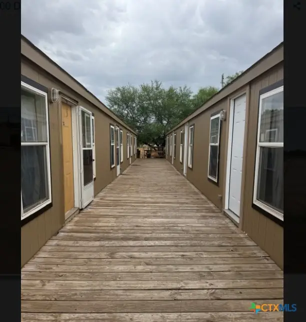 1100 County Road 4600, Dilley, TX 78017 - #3