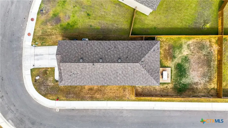 150 Legendary Trail Loop, Floresville, TX 78114 - #3