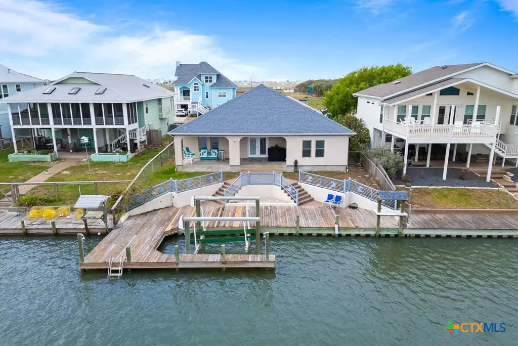 204 Lands End, Rockport, TX 78382 - #1
