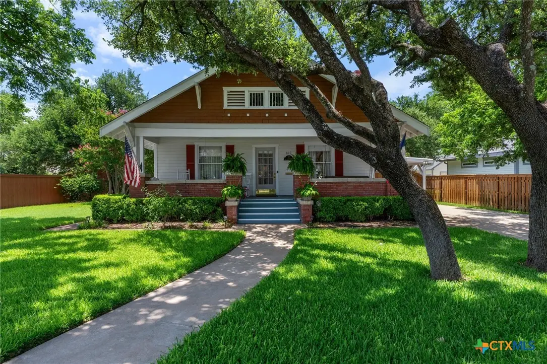 810 E University Avenue, Georgetown, TX 78626 - #1