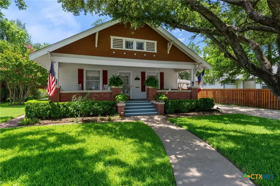 810 E University Avenue, Georgetown, TX 78626 - #2