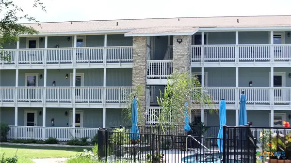 303 Cliffhouse Drive, Belton, TX 76513