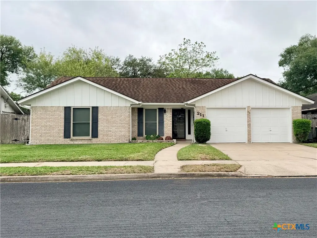 211 Pecos Drive, Victoria, TX 77904 - #1