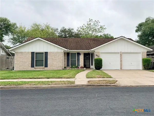 211 Pecos Drive, Victoria, TX 77904