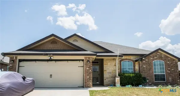 2704 Tarrant County Drive, Killeen, TX 76549