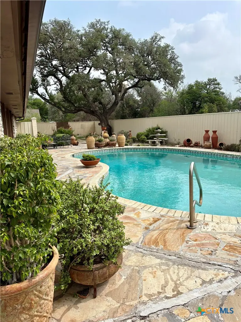 313 N Church, Goliad, TX 77963 - #3