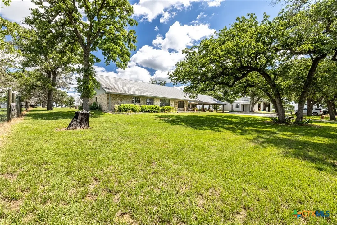 6589 State Highway 304, Harwood, TX 78632 - #1