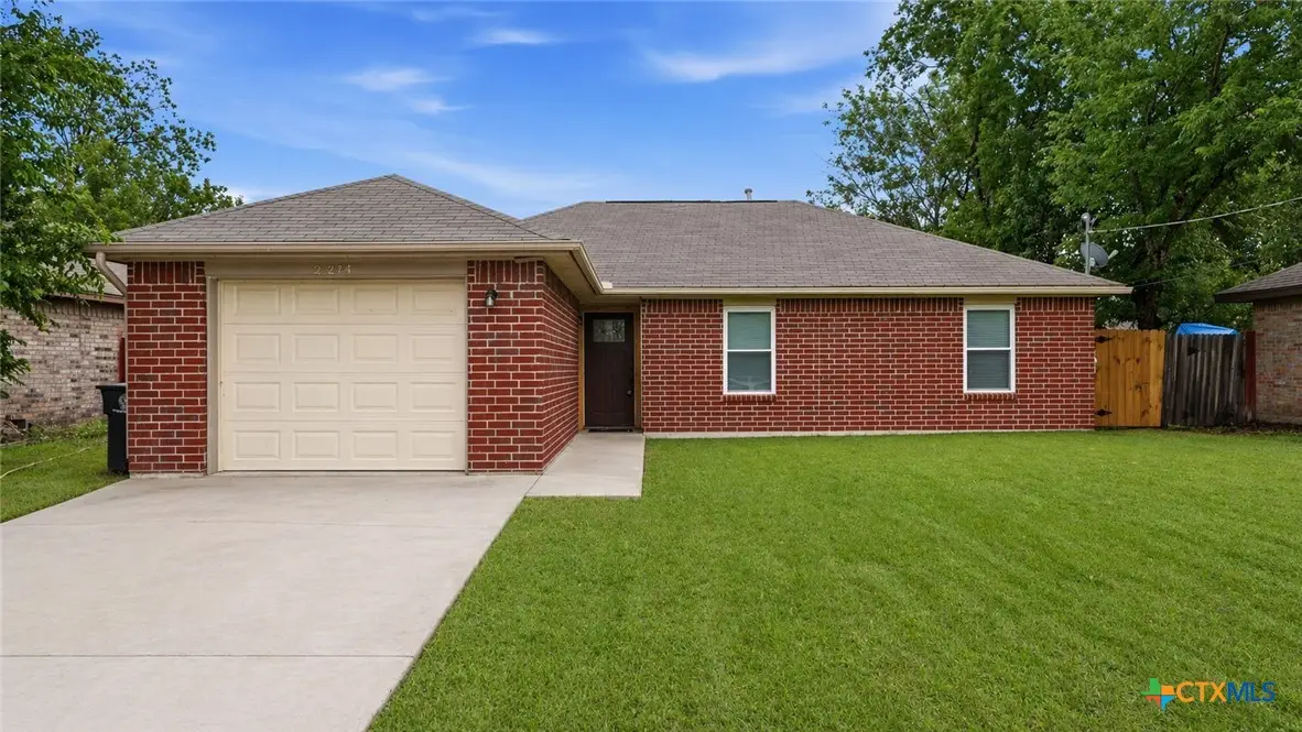 2221 Michigan Street, New Braunfels, TX 78130 - #1