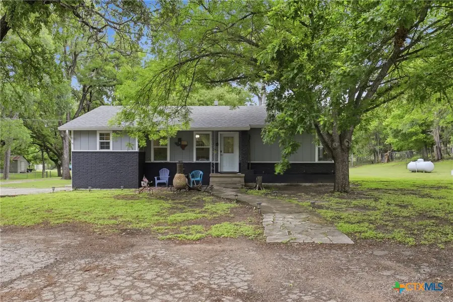 1402 S Howe Street, Lampasas, TX 76550 - #3