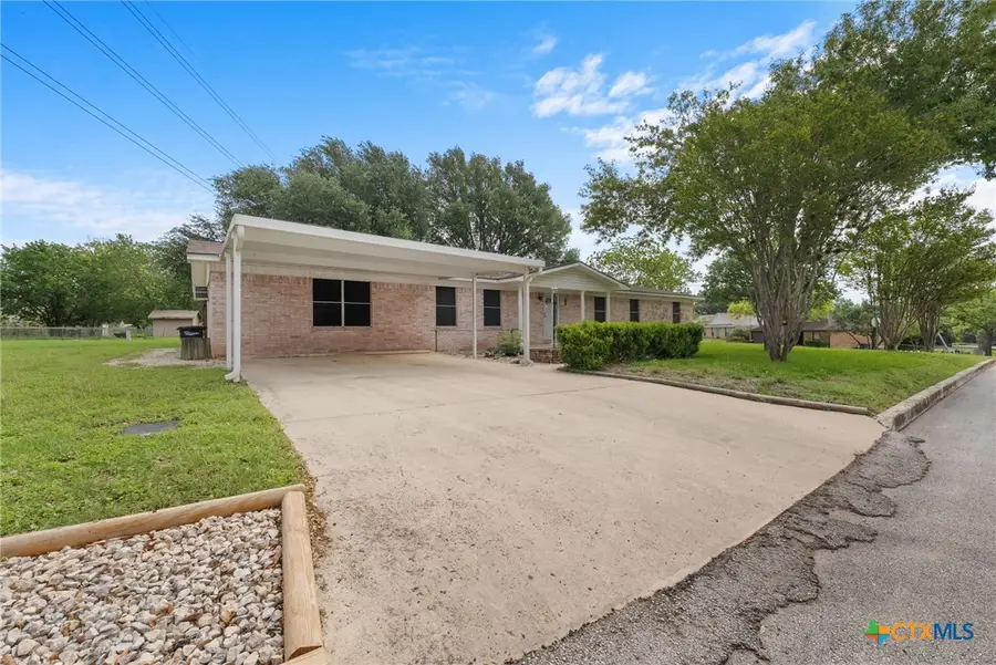 618 Fair Lane, New Braunfels, TX 78130 - #2