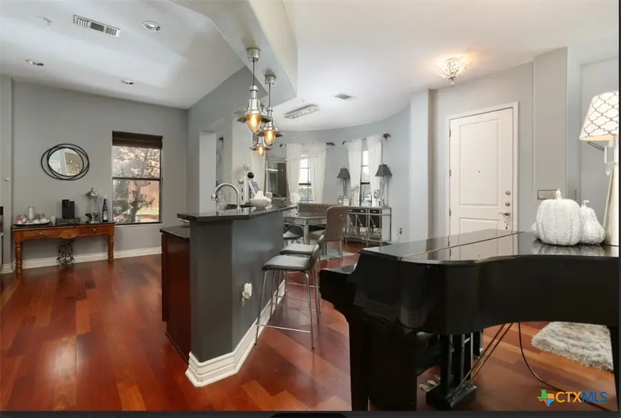 215 Center Street #109, San Antonio, TX 78202 - #2