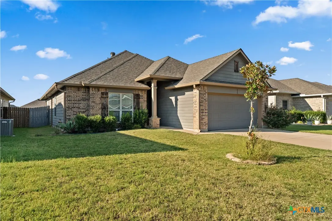 4124 Riata Ranch Road, Waco, TX 76705 - #1