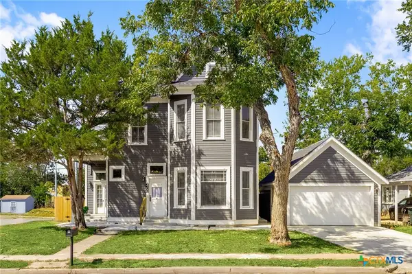 400 N Bowie Street, Seguin, TX 78155