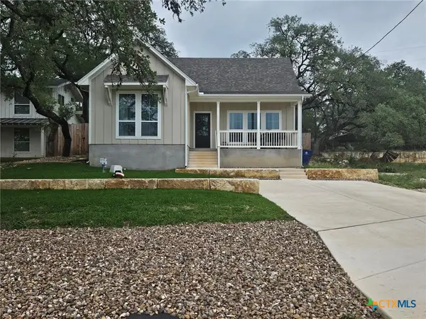 1095 Diamondhead Drive, Canyon Lake, TX 78133