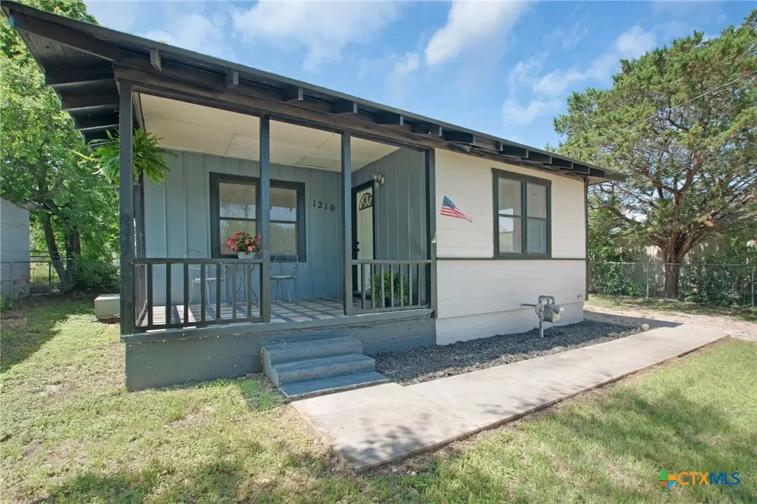 1210 Cloud Street, Lampasas, TX 76550 - #1