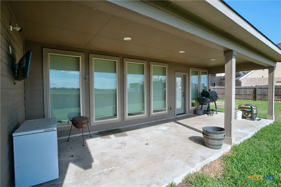 3067 Mustang Meadow, Seguin, TX 78155 - #3