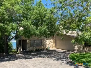 1603 W Lakeside Drive, Canyon Lake, TX 78133