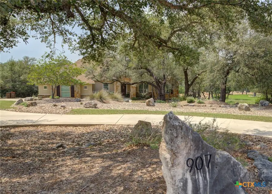 907 Shady Hollow, New Braunfels, TX 78132 - #3