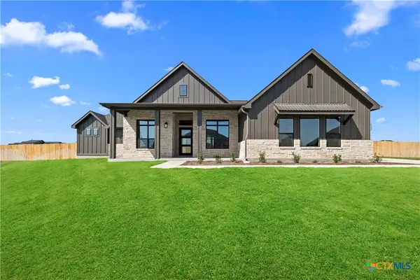 6842 Lacey Oak Road, Salado, TX 76571