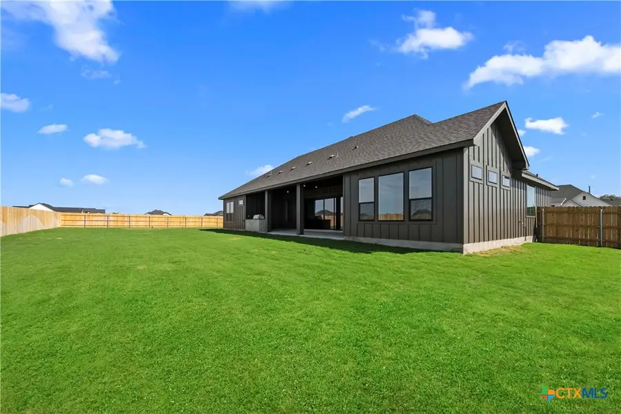 6842 Lacey Oak Road, Salado, TX 76571 - #3
