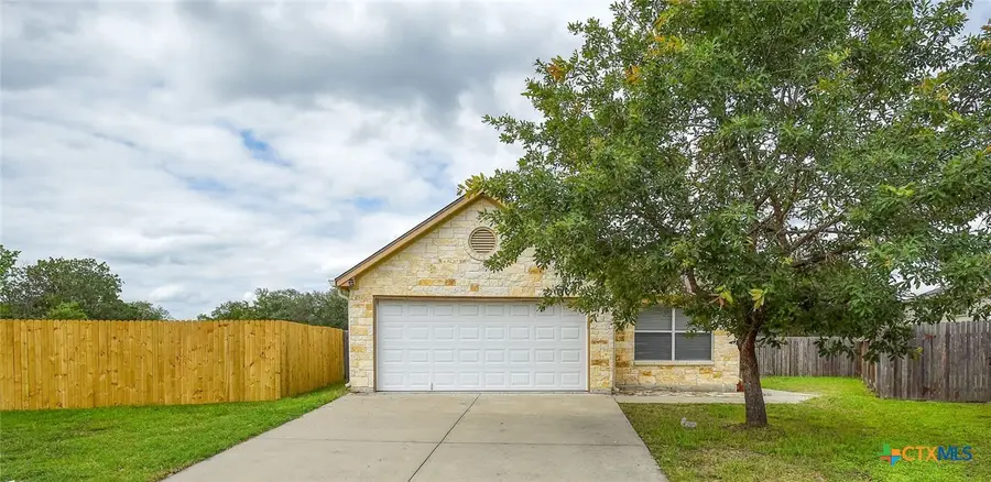1316 Fern Court, Gonzales, TX 78629 - #2