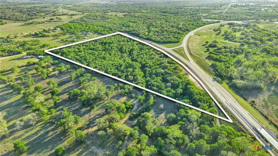 000 N Us-87 Highway, Cuero, TX 77954 - #2