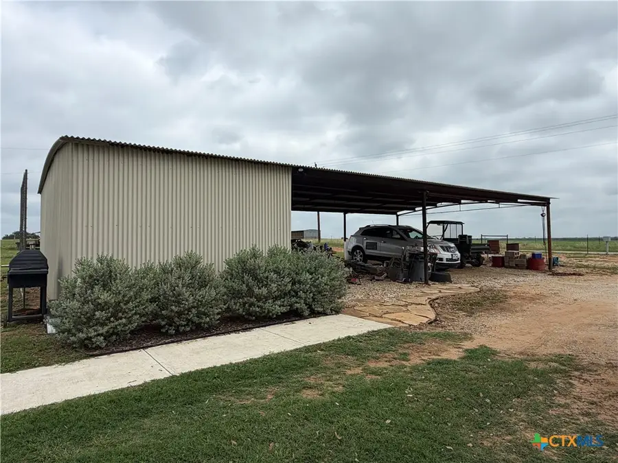 1635 County Road 409, Stockdale, TX 78160 - #3