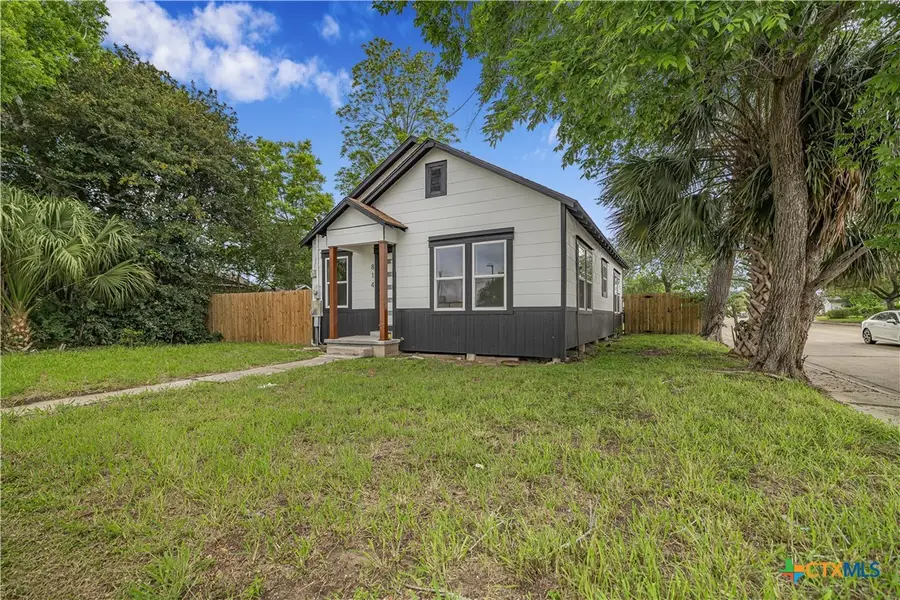 814 S Laurent Street, Victoria, TX 77901 - #3