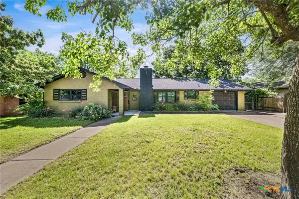2303 N 15th Street, Temple, TX 76501