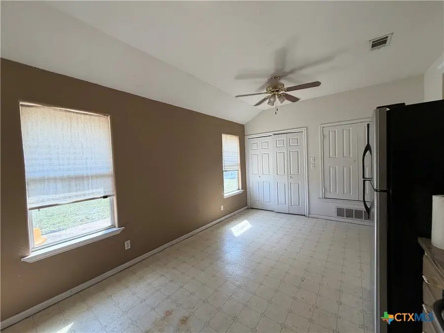 665 Fallen Oak Drive, Bertram, TX 78605 - #3