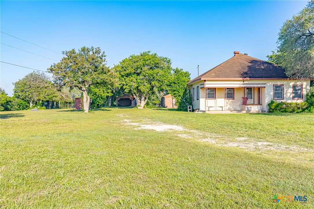 668 Fm 443, Yoakum, TX 77995 - #1