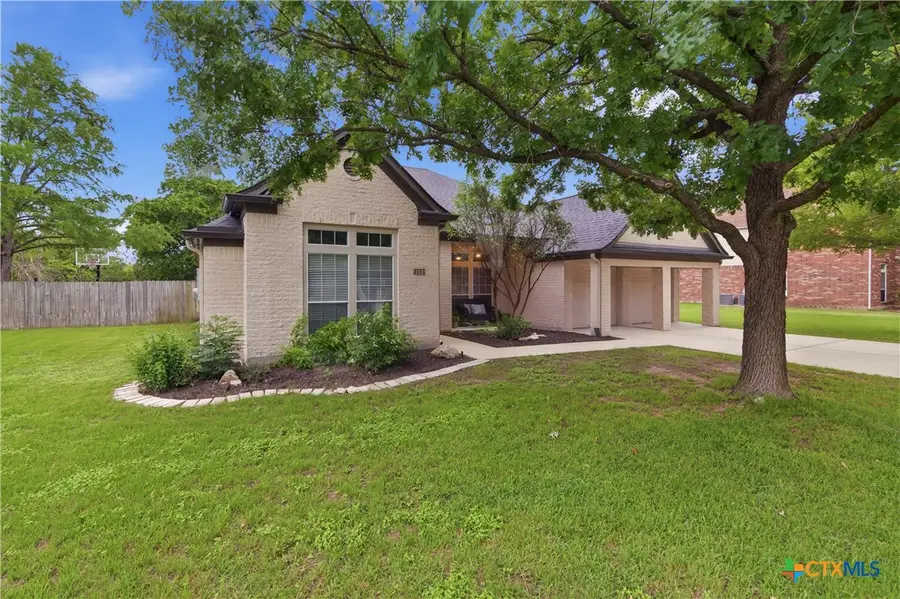 113 Las Brisas Boulevard, Seguin, TX 78155 - #2