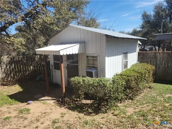 111 Valley View, Canyon Lake, TX 78133