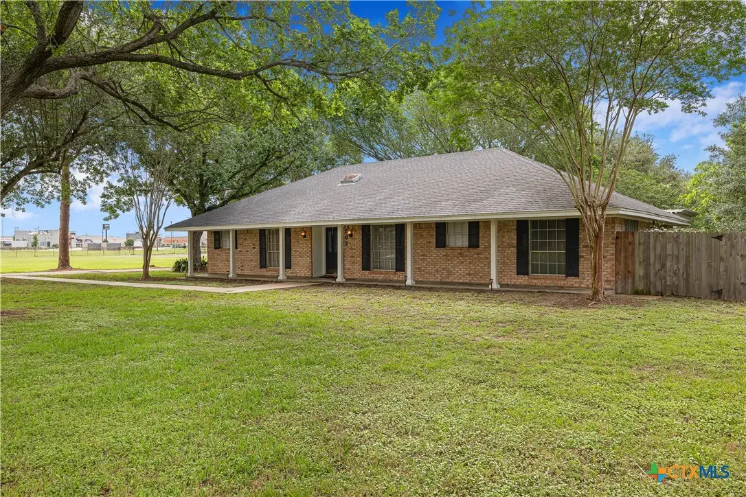 602 Bingham Road, Victoria, TX 77904 - #1