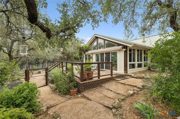 300 Bluff Road, Spicewood, TX 78669